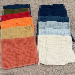 Set of 12 muslin burp cloths